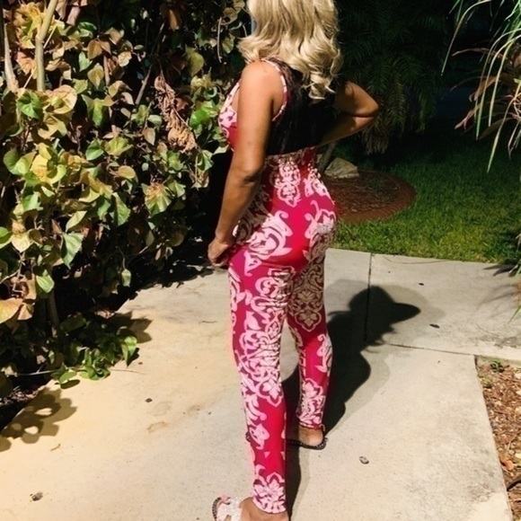 Cute Romper - Picture 4 of 8